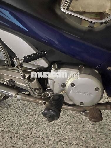 Honda Future Xanh Cả nam và nữ