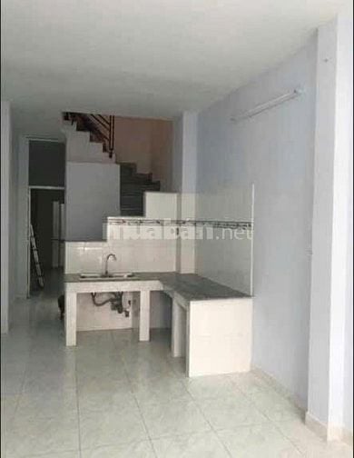 Cho thuê nguyên căn Phạm Hùng, kế Sara, KDL Bình Xuyên, 3,5x19,5, 1lầu