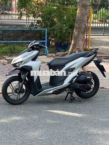 Honda Vario 150 2020 Bạc poscher chính chủ