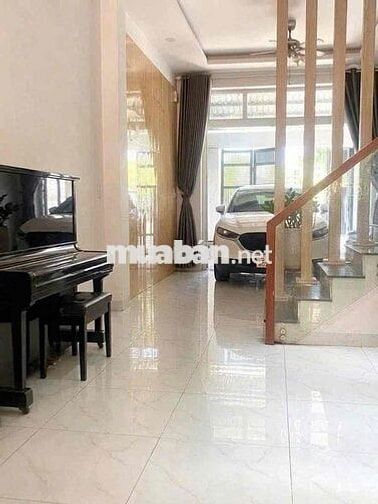 NHÀ 1T2L FULL NỘI THẤT 3PN 2WC SÂN ĐẬU OTO HBP TĐ
