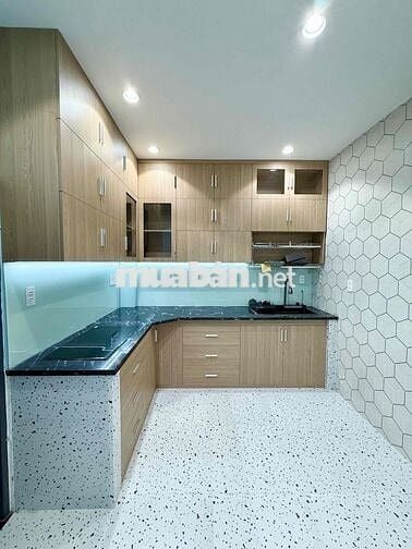 Nhà Căn Góc Bùi Đình Tuý Bình Thạnh - 36m2 4x9m - 2PN - Hoàn Công 4.x