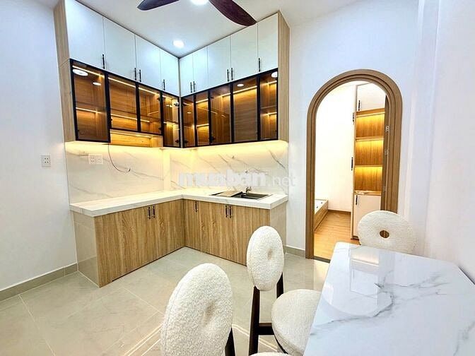 Ngay Landmark 81 - 1 trệt 1 lầu 3 PN 43m² không quy hoạch lộ giới 