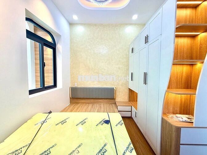 Ngay Landmark 81 - 1 trệt 1 lầu 3 PN 43m² không quy hoạch lộ giới 