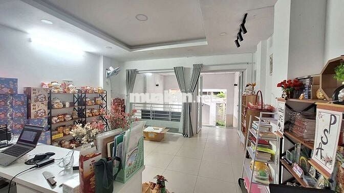 MẶT BẰNG HOẶC PHÒNG TRỌ CÓ HẦM XE
