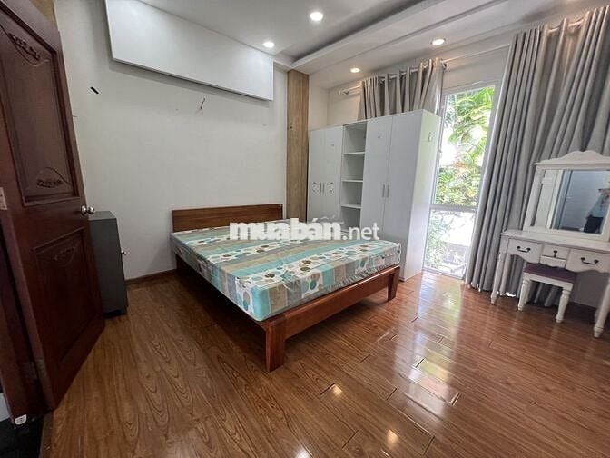 Nhà nguyên căn full nội thất 1/ Lê Văn Thọ P.11, 4 tầng, HXH giá 12tr 
