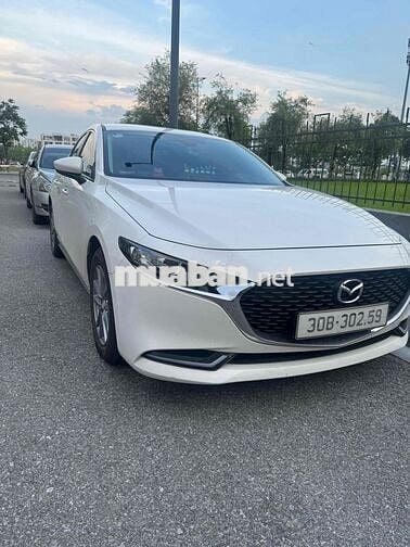 Mazda Mazda 3 Luxury Trắng 12000 km