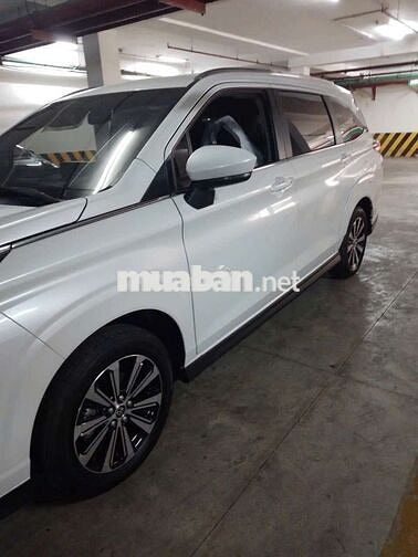 Toyota Veloz 2023 Trắng 17.000 km