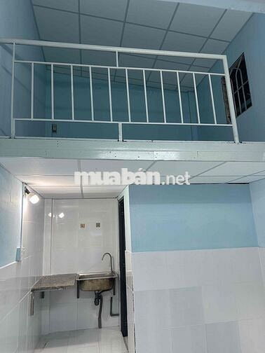Còn 1 phòng trống giá 2tr, biệt lập,an ninh,sạch sẽ