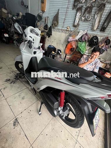 Honda Vision 2024 Xám xi măng 9000 km