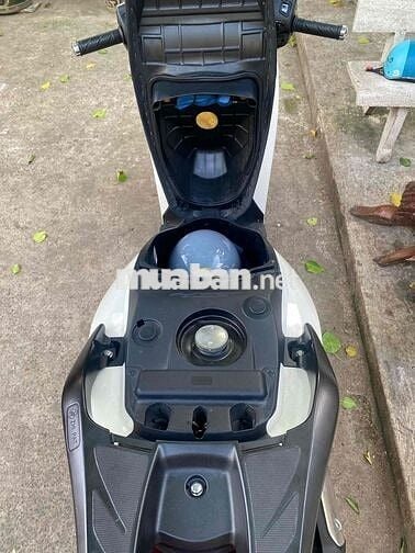 Honda SH Trắng Việt Nam