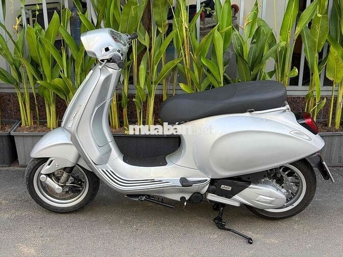 Piaggio Vespa Sprint 125 Iget ABS Bạc