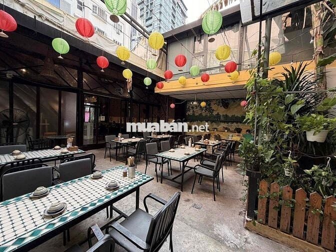 Cho Thuê MBKD - Trệt Lửng - 250m2 - Ngay Chợ Bến Thành Quận 1