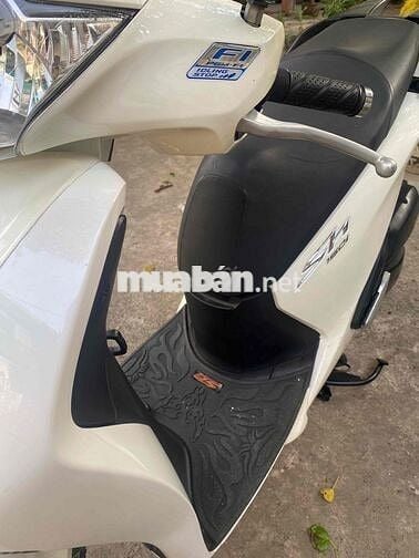 Honda SH Trắng Việt Nam