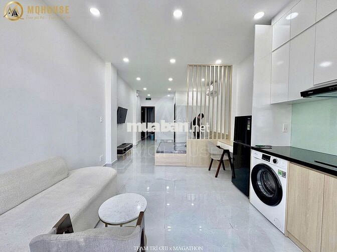 Studio Đẹp Gần Pearl Plaza – Ban Công Riêng – Full Nội Thất