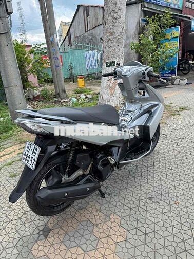 Honda Air Blade Bạc