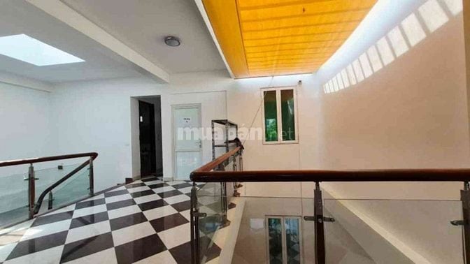Biệt thự  liền kề lô góc kdt Văn Quán, 136 m, 39 tỷ