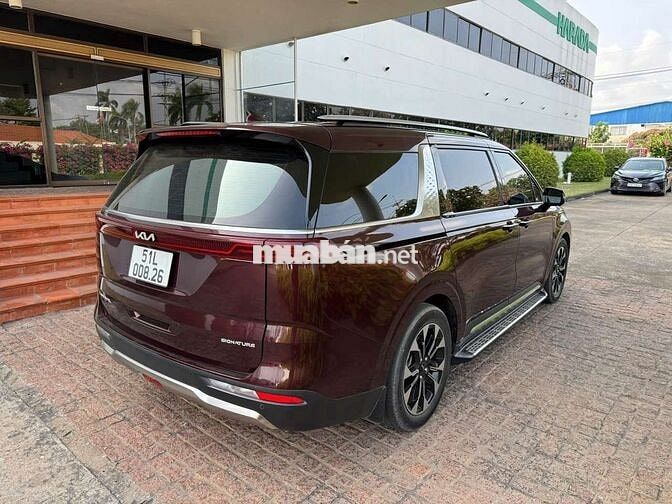 Kia Carnival Signature 2023 7 chỗ Đỏ 70000 km
