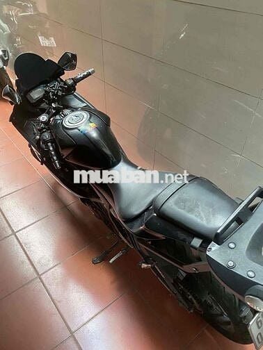 Suzuki Gsx r150 Đen Xe biển 68