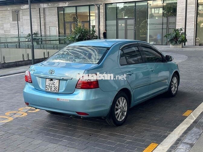 Toyota Vios 1.5G Tự động Xanh