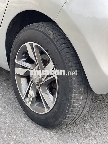 Kia Morning 2012 Hatchback Tự động Bạc