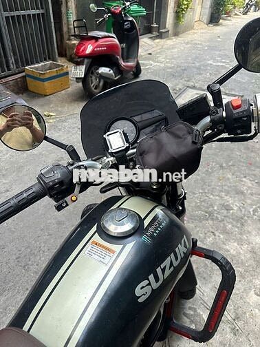 Suzuki GD 2019 6100 km màu Đen