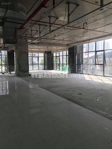 HOT! MBKD Chân Đế Lê Văn Lương 260m2*Tầng1, giá 150tr/th, thuê thẳng