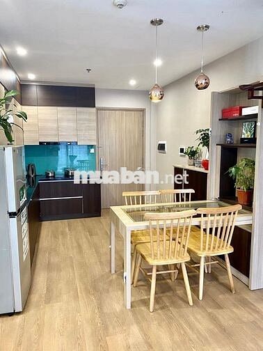 Bán nhanh căn hộ 3n2vs 80m2 tặng full nội thất giá chỉ 4 tỷ 650rr