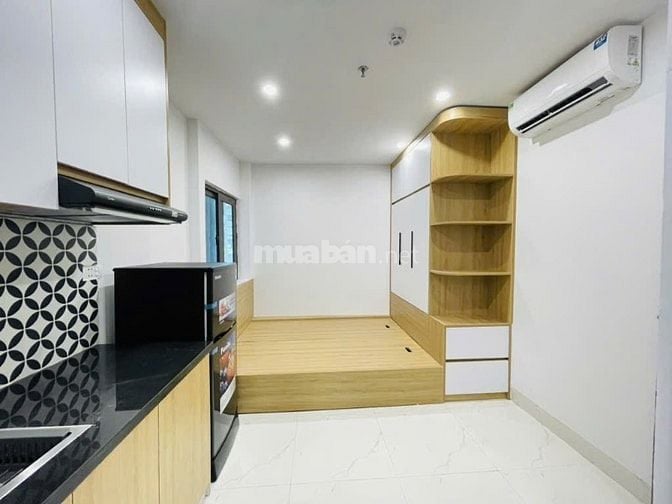 Bán Căn Nhà Dòng Tiền 8 Tầng Ô Tô Tránh.