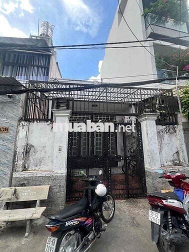 chính chủ cần bán căn nhà cấp 4,nở tài lộc