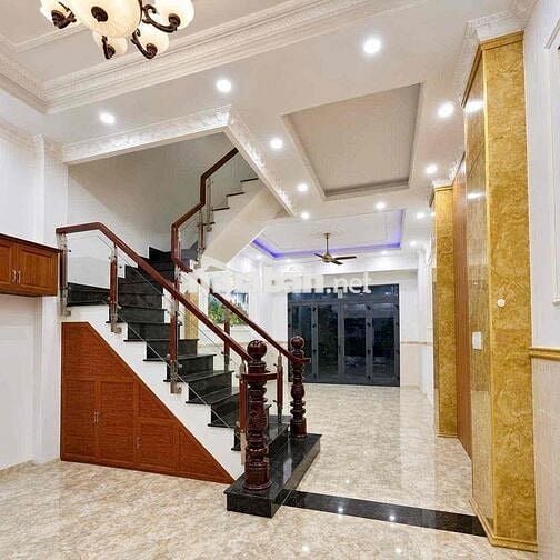 🇻🇳🇻🇳🇻🇳NHÀ PHỐ MỚI ĐẸP 4PN 5WC ĐÀO TÔNG NGUYÊN NHÀ BÈ
