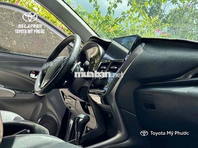 Toyota Vios 2024 1.5G CVT Bạc 16.000 km