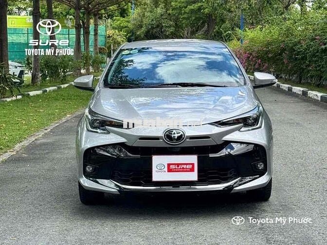 Toyota Vios 2024 1.5G CVT Bạc 16.000 km