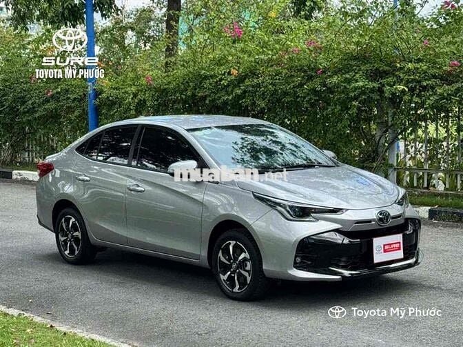 Toyota Vios 2024 1.5G CVT Bạc 16.000 km