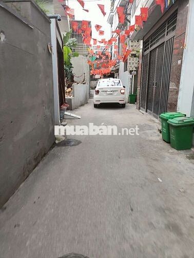 Chính chủ bán nhà Đông La - Trạm Bơm Yên Nghĩa 