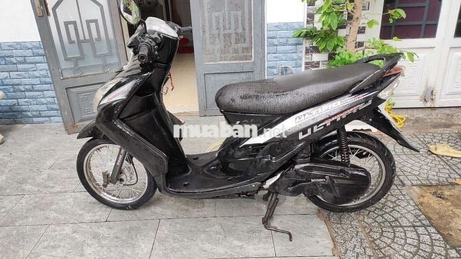 Yamaha Ultimo Đen Thành phố