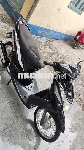 Yamaha Ultimo Đen Thành phố