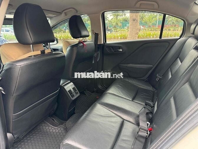 Honda City 1.5 TOP 2018 Trắng 70000 km