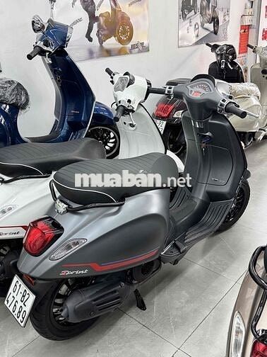 Piaggio Vespa Sprint 150 ABS 2025 Xám 1500km