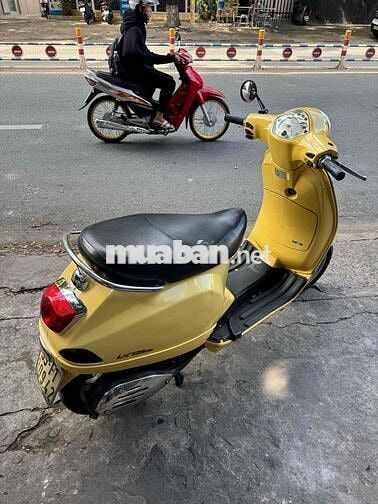 Piaggio Vespa LX 125 2012 Vàng
