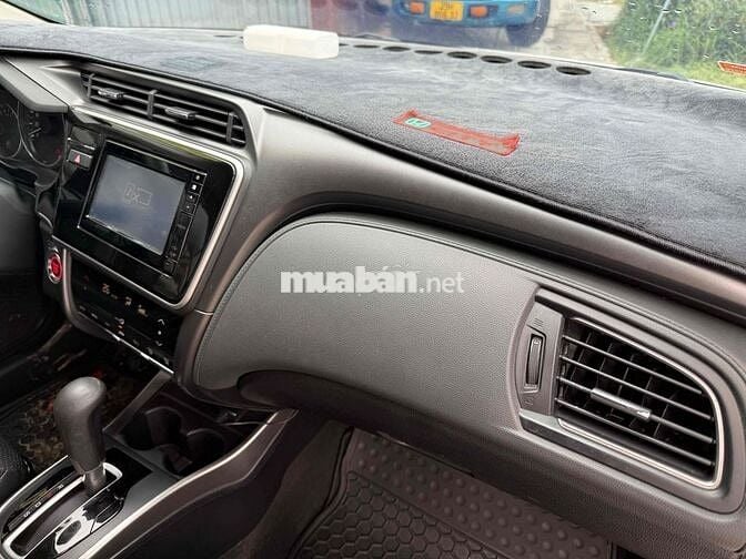 Honda City 1.5 TOP 2018 Trắng 70000 km