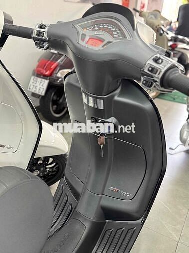 Piaggio Vespa Sprint 150 ABS 2025 Xám 1500km