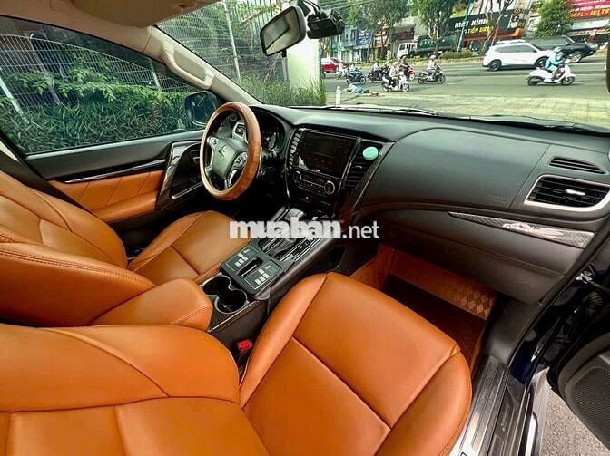Mitsubishi Pajero Sport GLS 2019 2.4L
