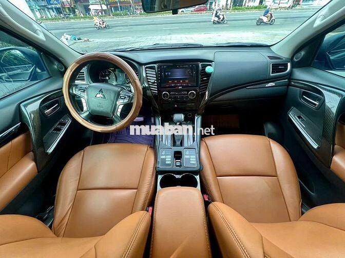 Mitsubishi Pajero Sport GLS 2019 2.4L