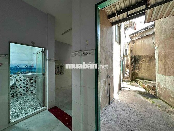 Nhà Nguyên Căn - 2pn - 2 wc - 1 pk lớn - 1 nhà bếp thoáng