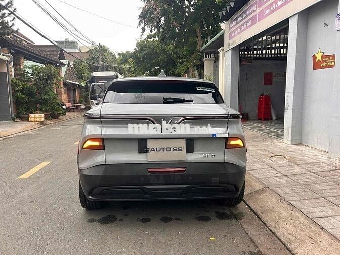 VinFast VF6 Plus 2026 Xuất Mỹ Xám 11.000 km
