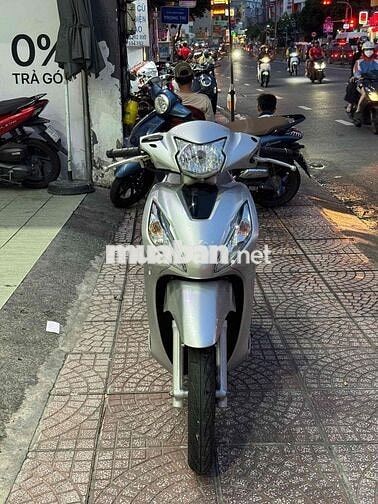 Honda Vision 2024 Bạc