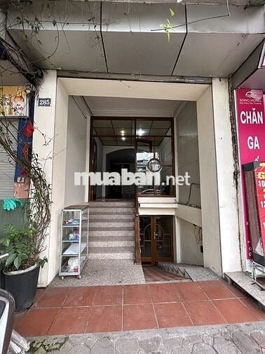 Chính chủ cho thuê mặt bằng 30m² tầng 1 mặt đường Hoàng Hoa Thám