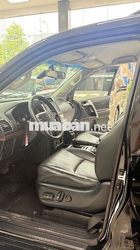 Toyota Prado VX sản xuất 2019. Xe đi ít siêu mới.