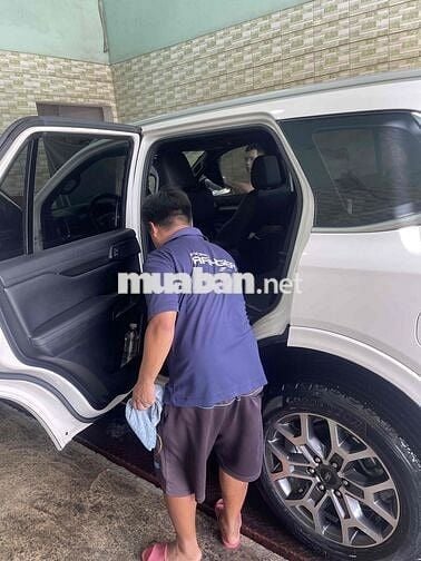 Ford Everest Titanium 1 Cầu 2022 33000 km Trắng
