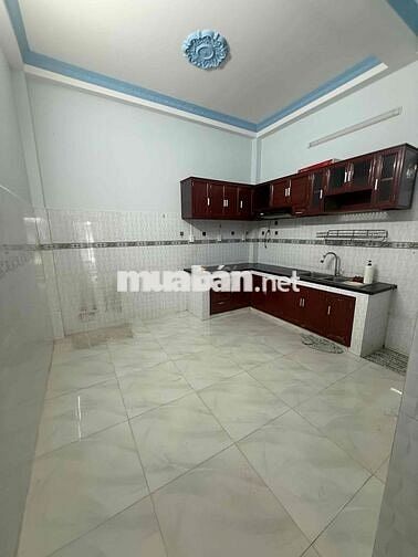 nhà thuê Bùi tư toàn an lạc bình Tân DT 128m giá 8tr5